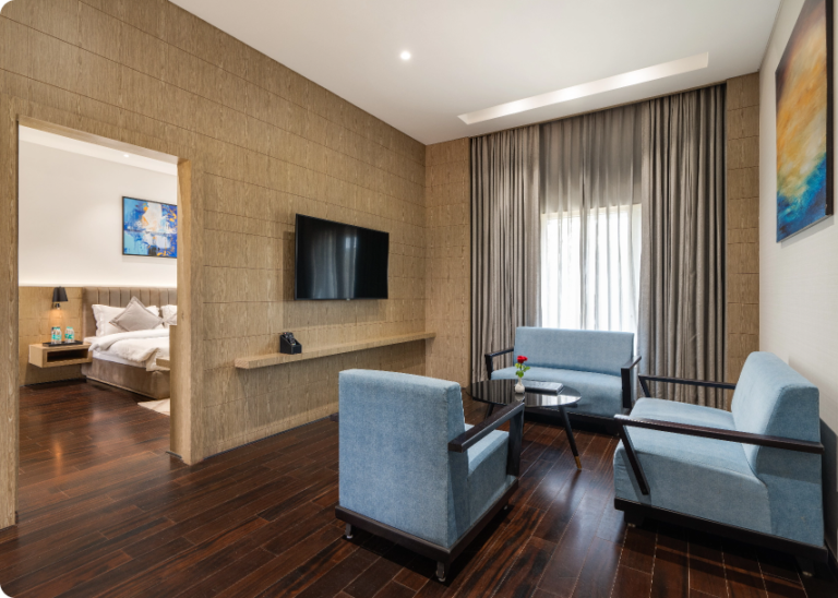 EXECUTIVE SUITE